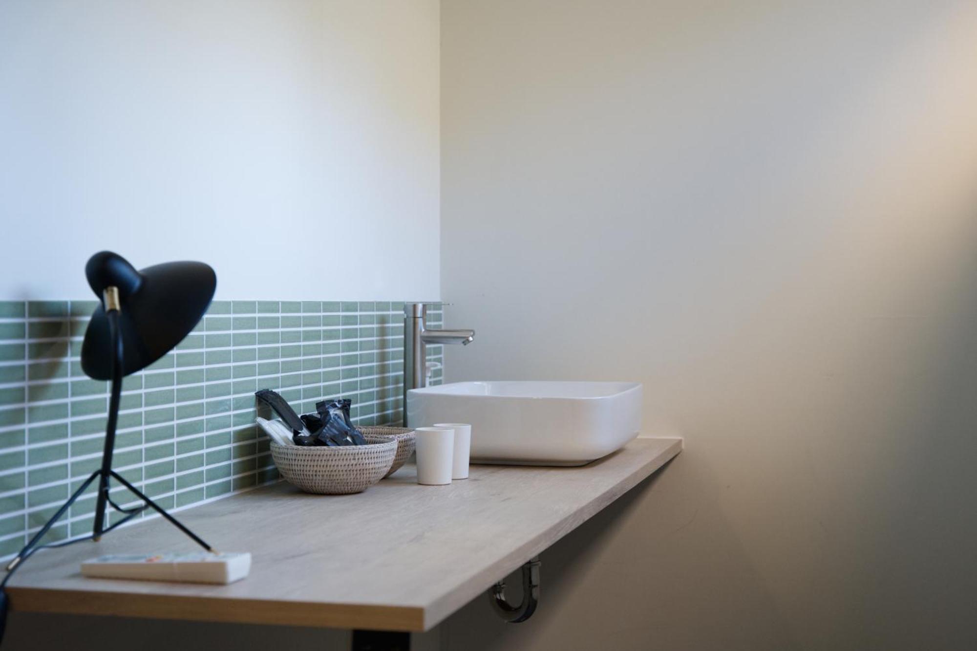 Minato Hotel Киото Екстериор снимка